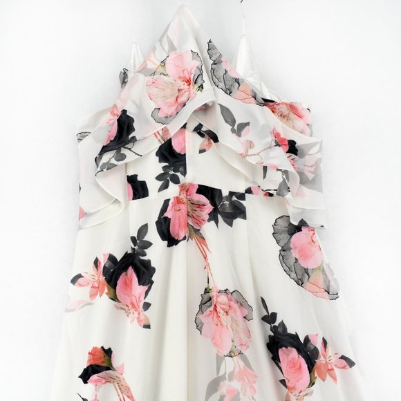 City Chic Dress 16W Womens Plus Maxi White Floral High-Low Cold-Shoulder V-Neck - Picture 3 of 8